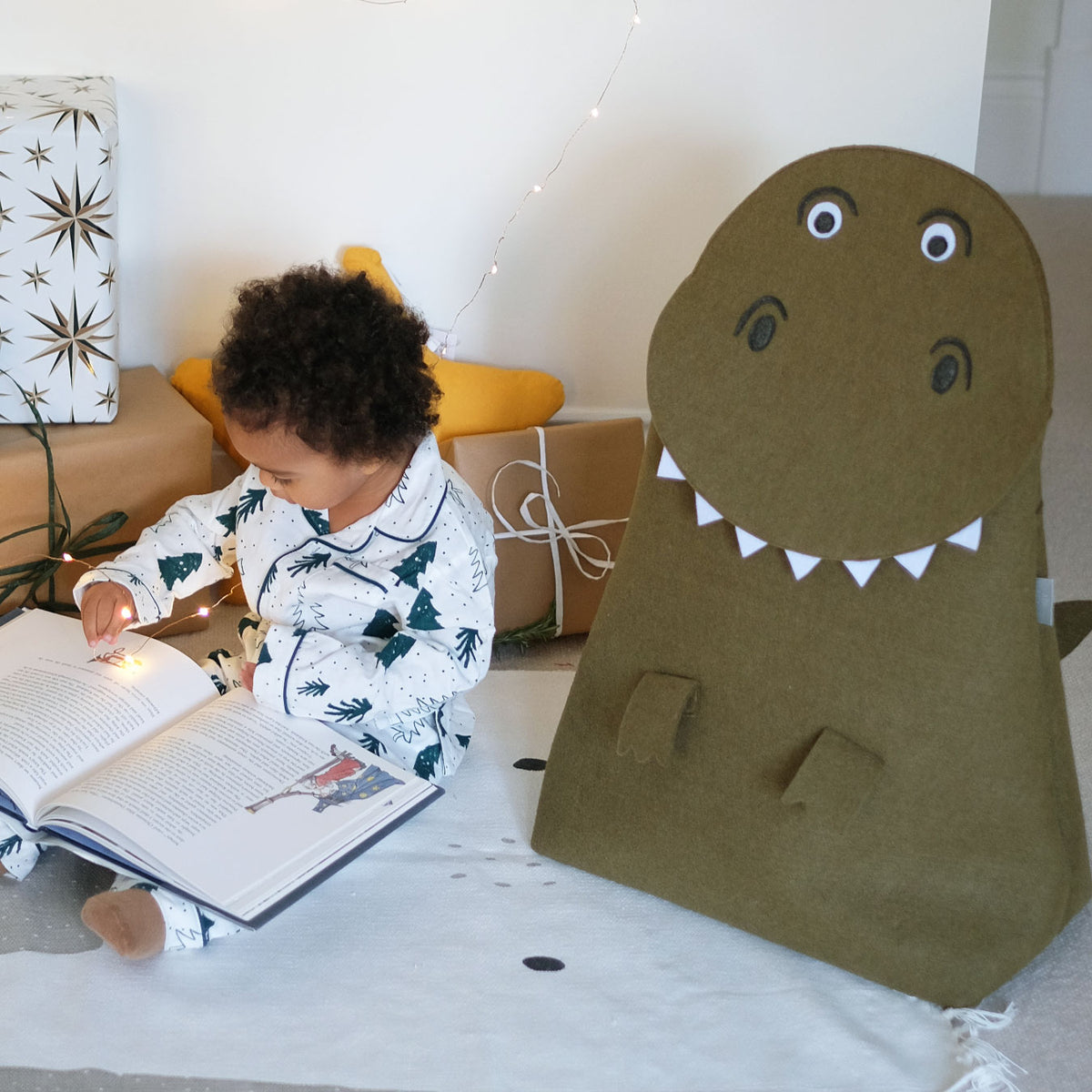 ☆tackeybear☆ ポケット付きタペストリー&小物入れセット 楽天市場】電熱ベスト バッテリー付き ヒーターベスト