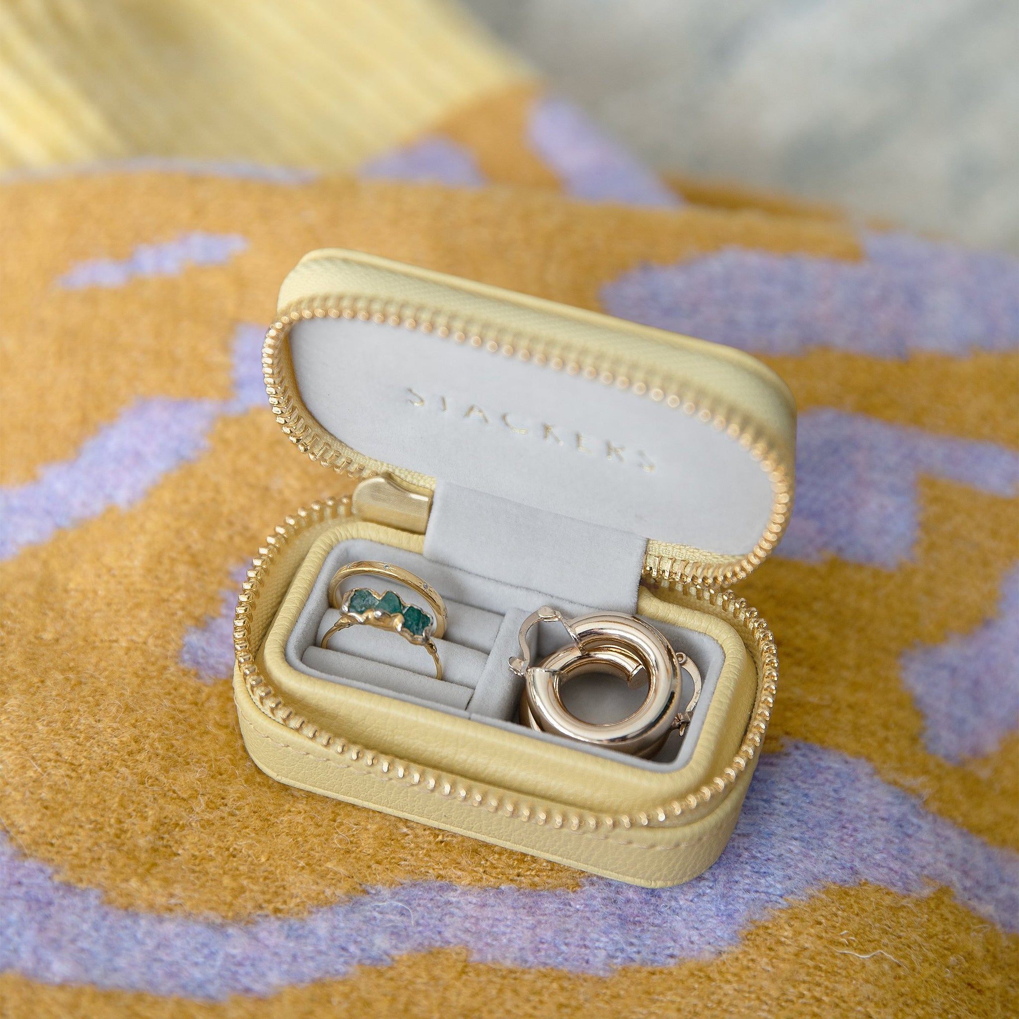 Travel ジュエリーボックス S イエロー – STACKERS LONDON