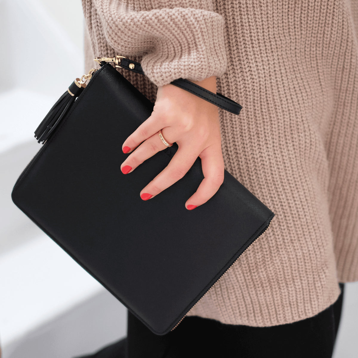 stackers-black-clutch-bag-